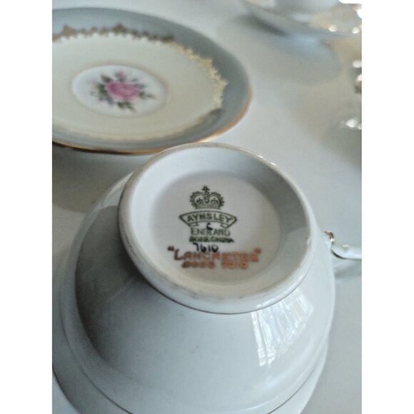 Vintage Aynsley Lancaster Pattern Grey Teacup and Saucer #7610 - Picture 11 of 16